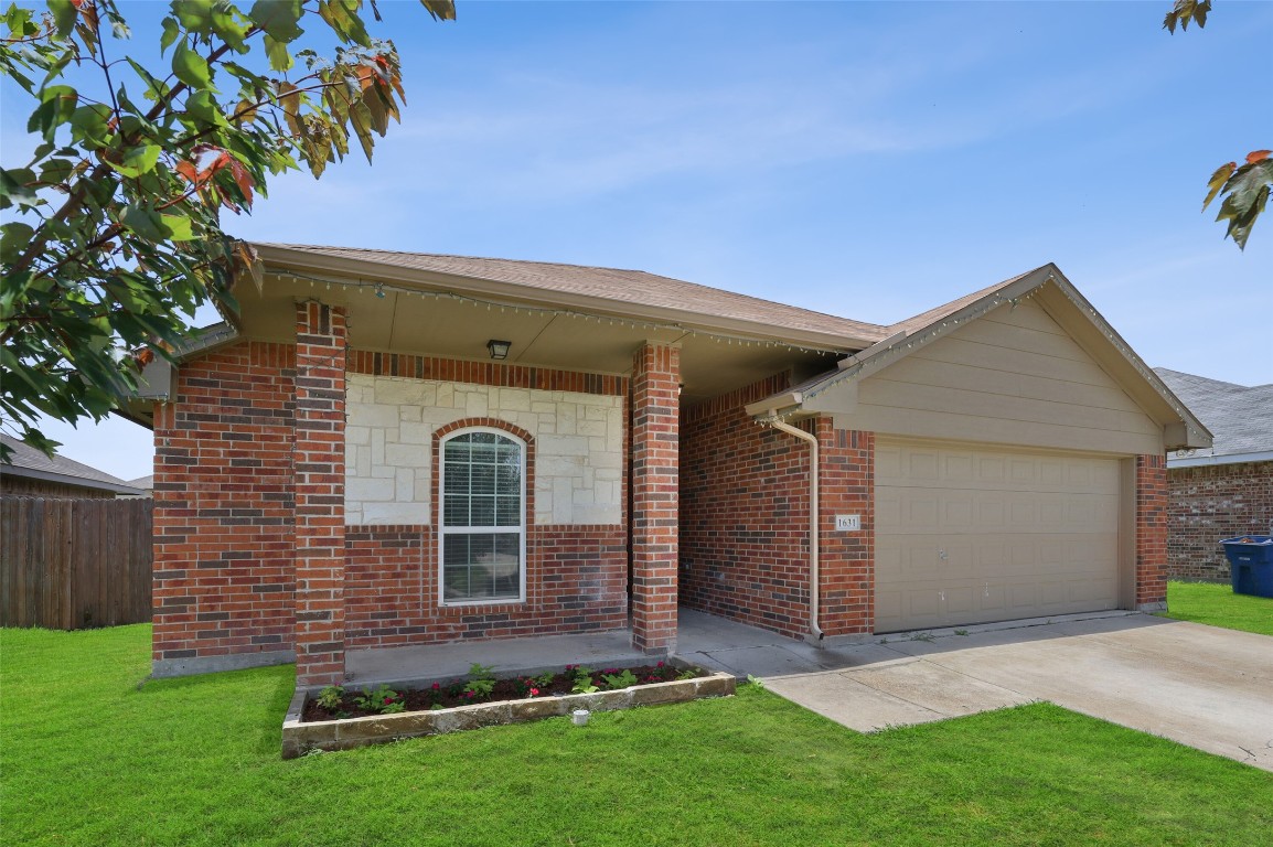 1631 Palm Beach Avenue Dallas TX 75217