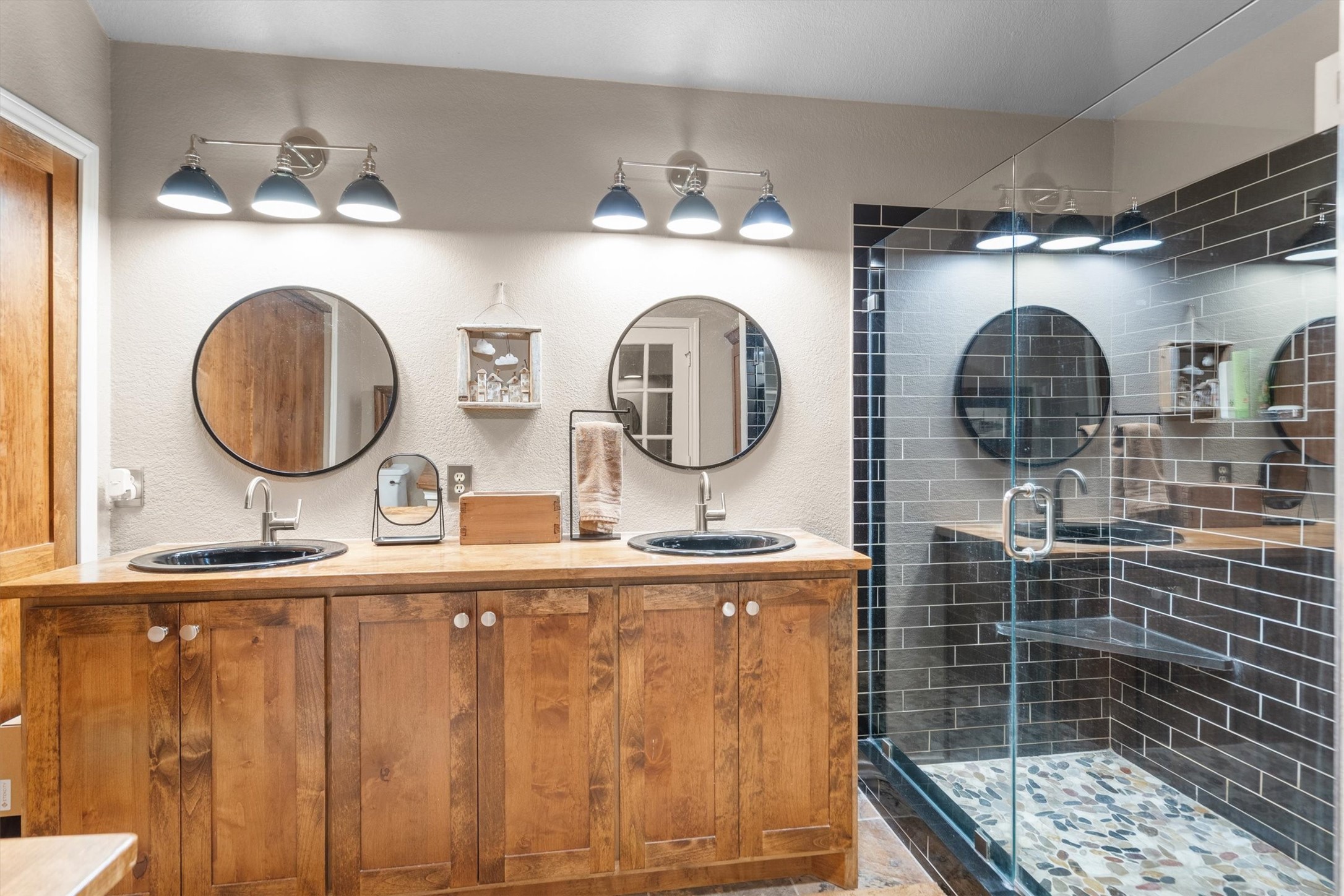 1213 Circle View Court Grapevine TX 76051