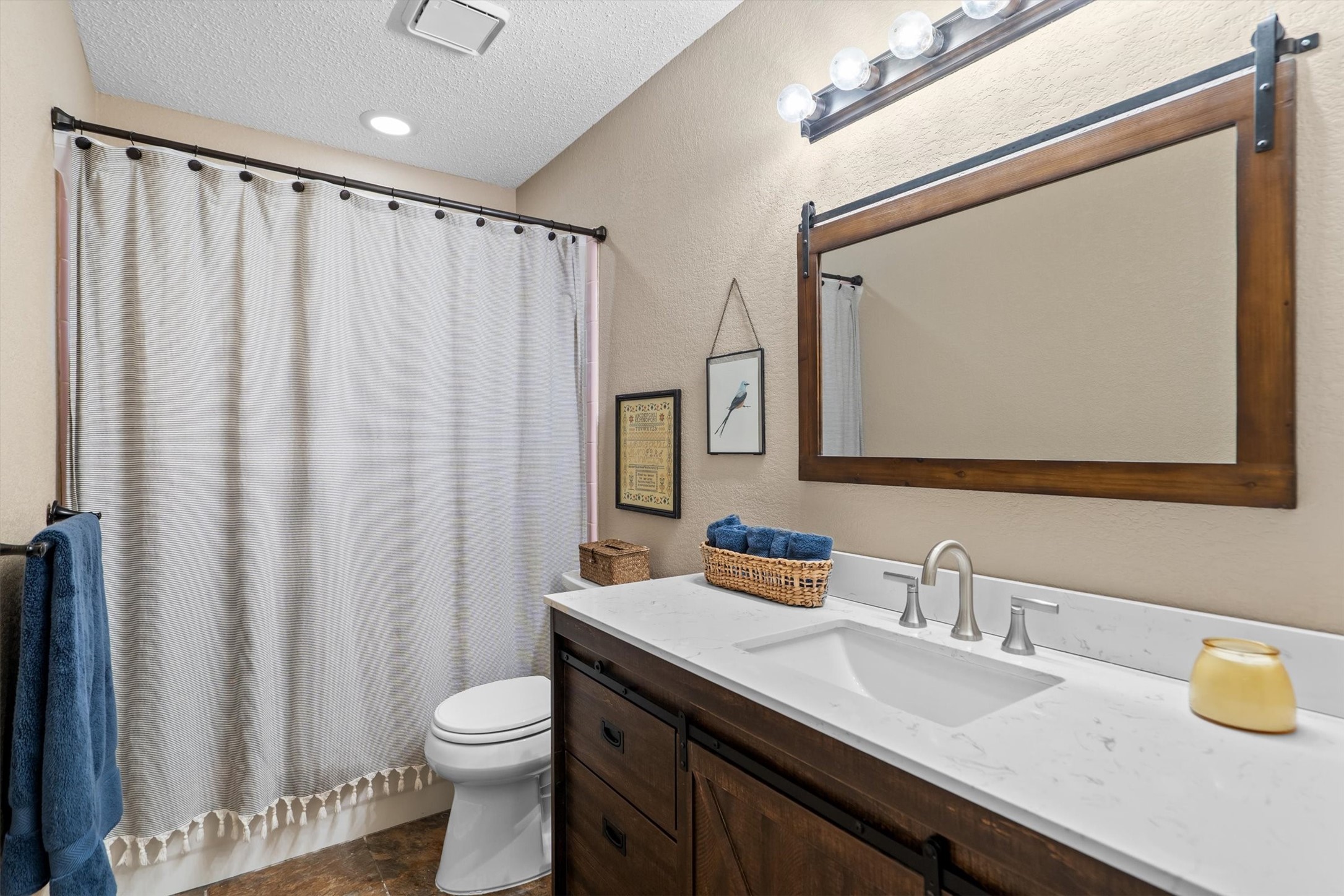 1213 Circle View Court Grapevine TX 76051