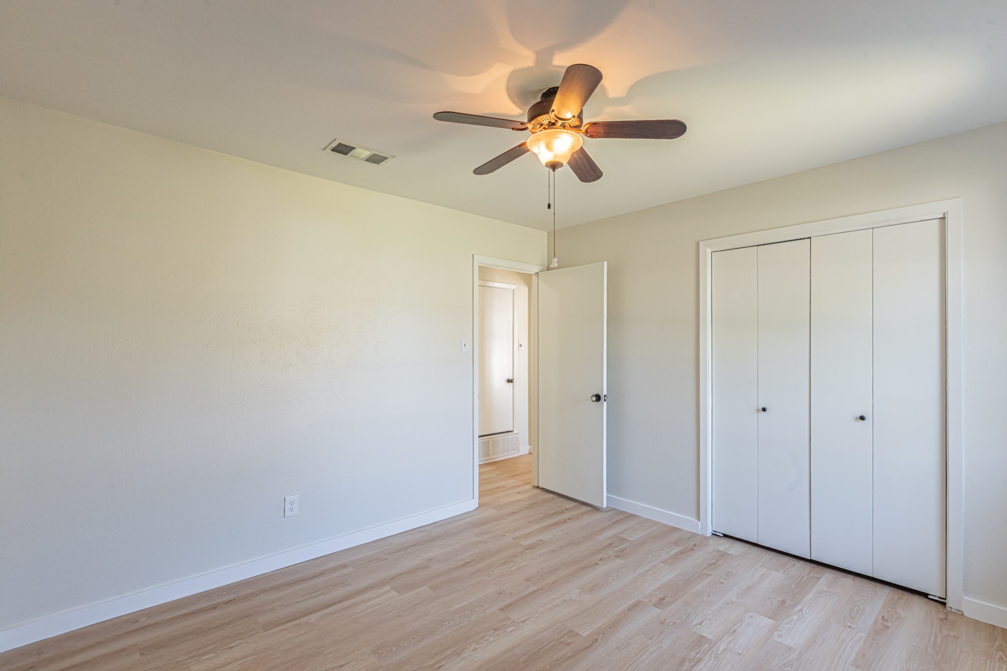 8224 Pearl Street North Richland Hills TX 76180