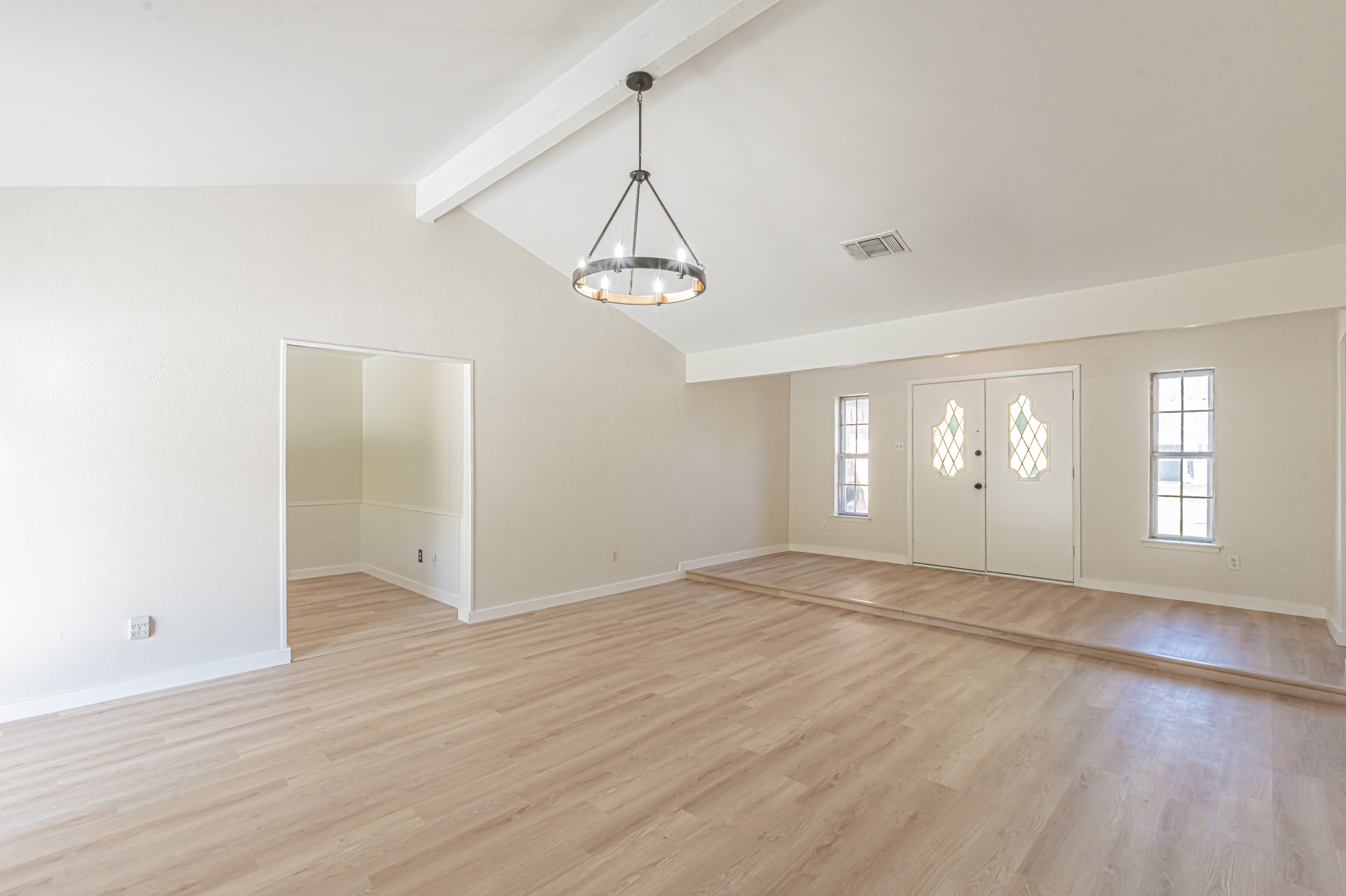8224 Pearl Street North Richland Hills TX 76180
