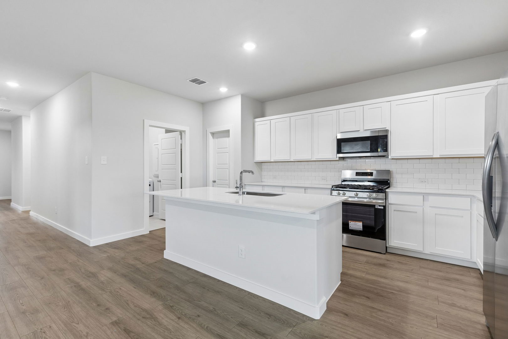 840 Bel Mares Street Fort Worth TX 76052