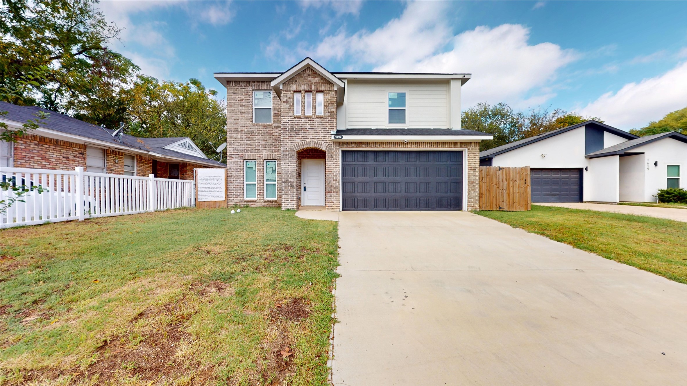 1615 Poplar Street Dallas TX 75215