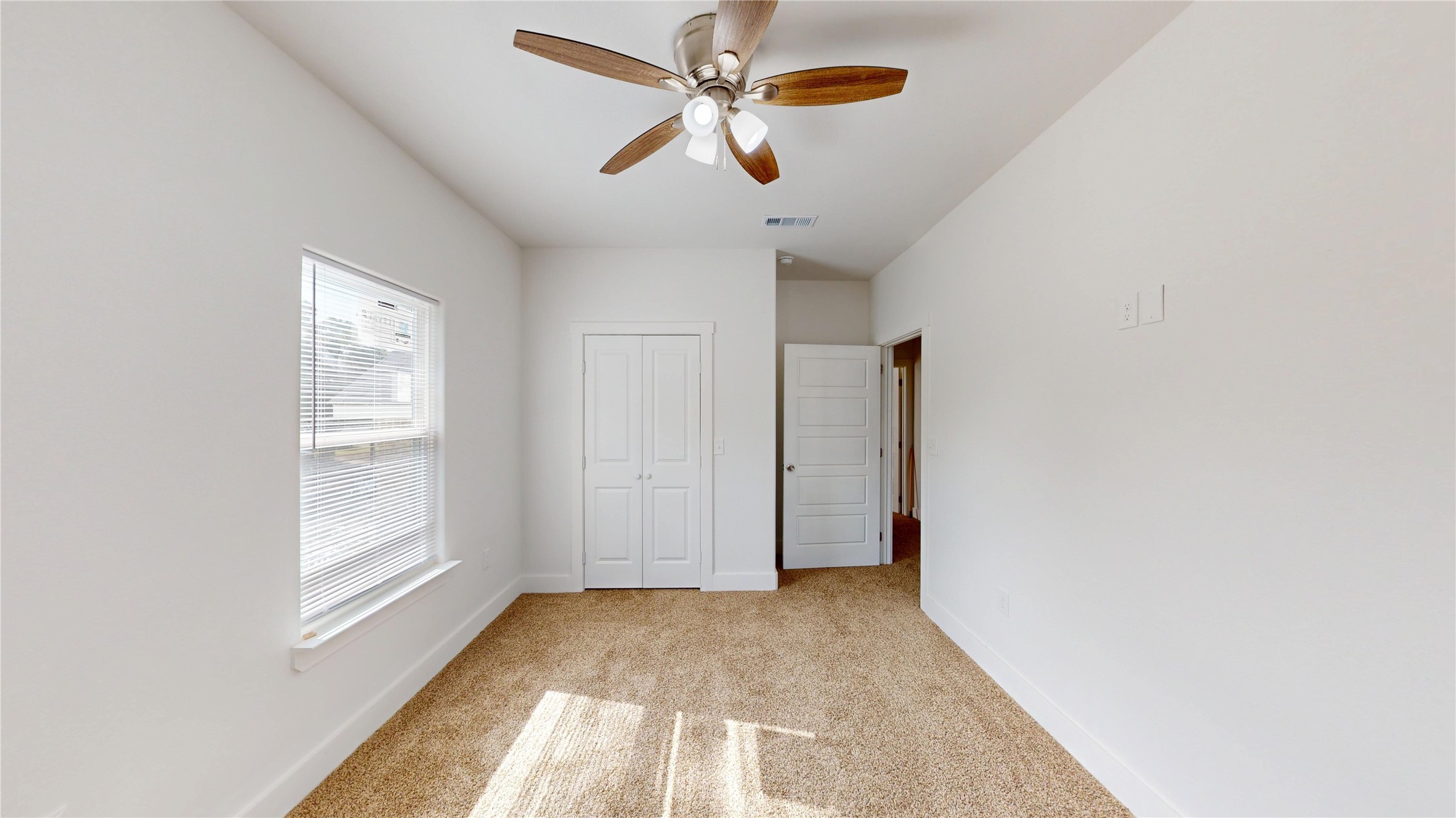 1615 Poplar Street Dallas TX 75215