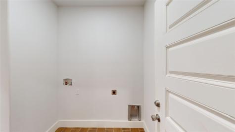 1615 Poplar Street Dallas TX 75215