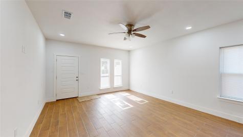 1615 Poplar Street Dallas TX 75215