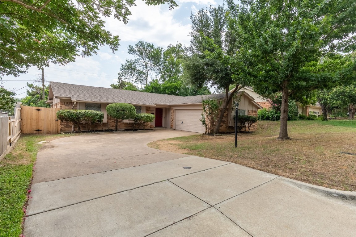 7436 Vanessa Drive Fort Worth TX 76112