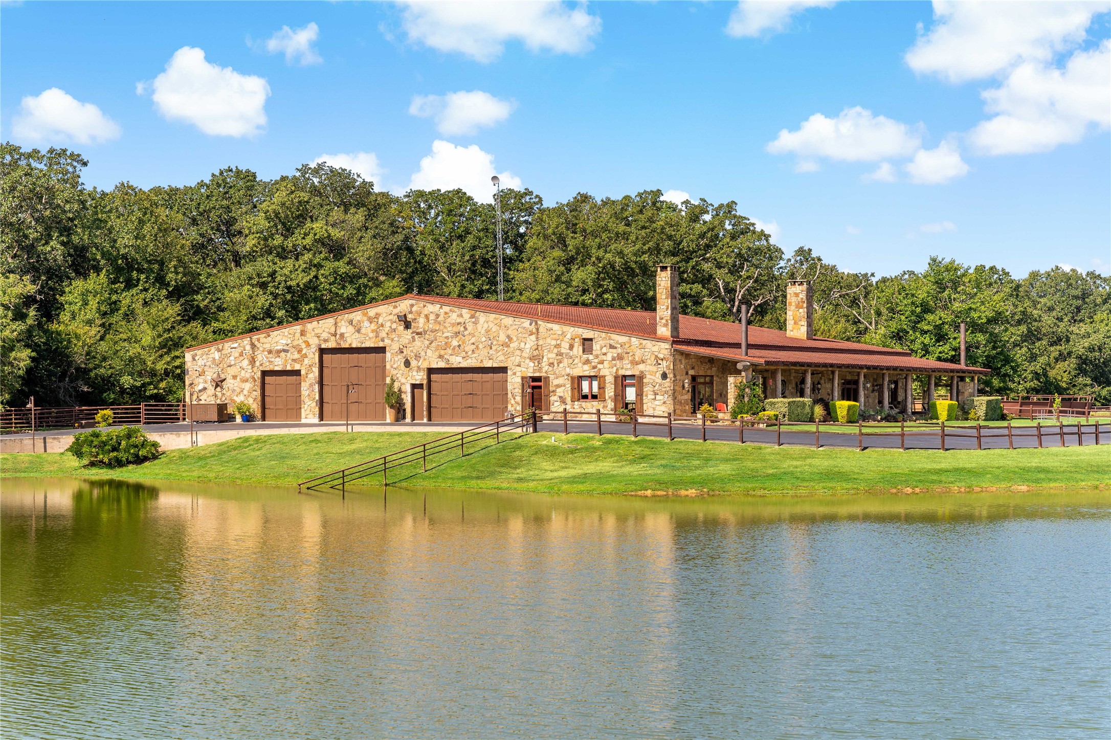 1450 County Road 36330 Sumner TX 75486