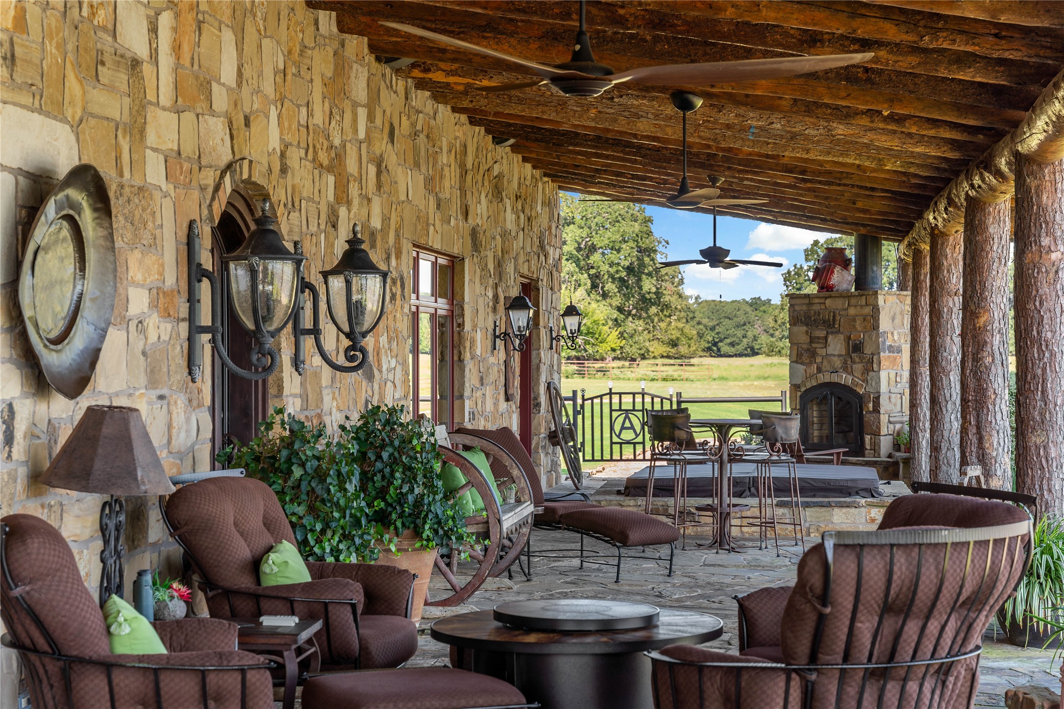 1450 County Road 36330 Sumner TX 75486