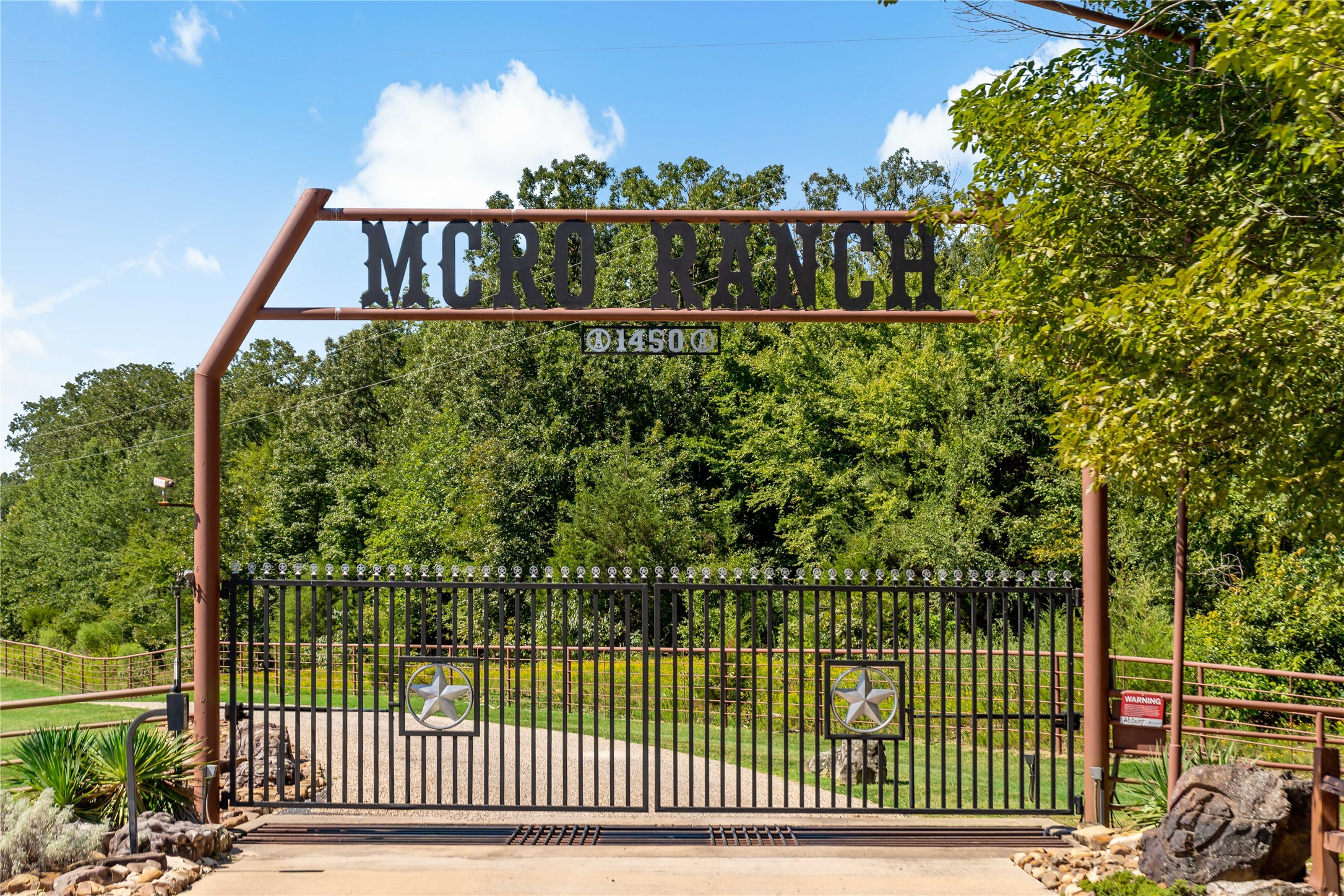 1450 County Road 36330 Sumner TX 75486