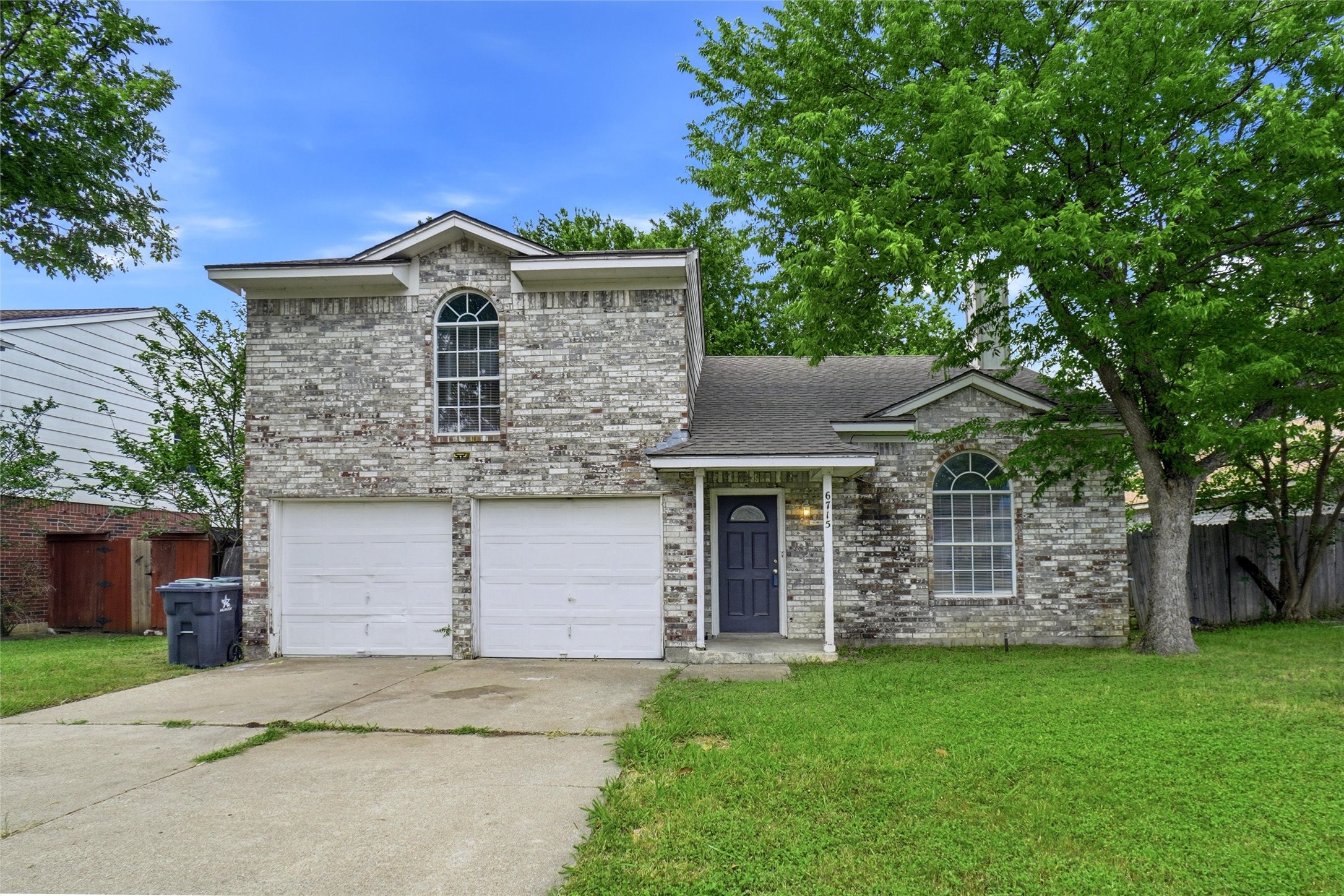 6715 Cherrytree Drive Arlington TX 76001
