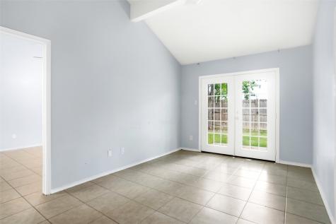6715 Cherrytree Drive Arlington TX 76001