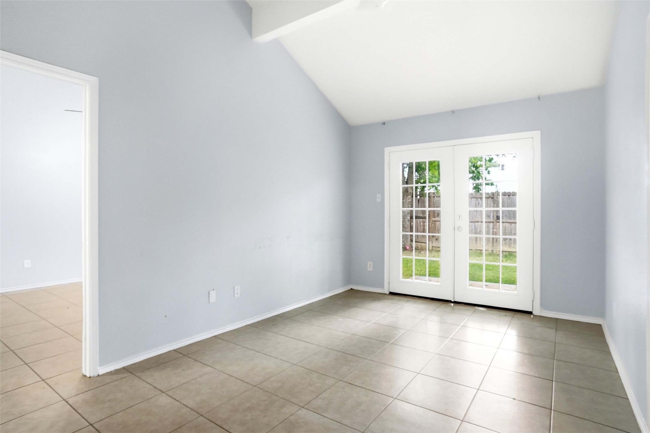 6715 Cherrytree Drive Arlington TX 76001