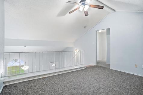 6715 Cherrytree Drive Arlington TX 76001