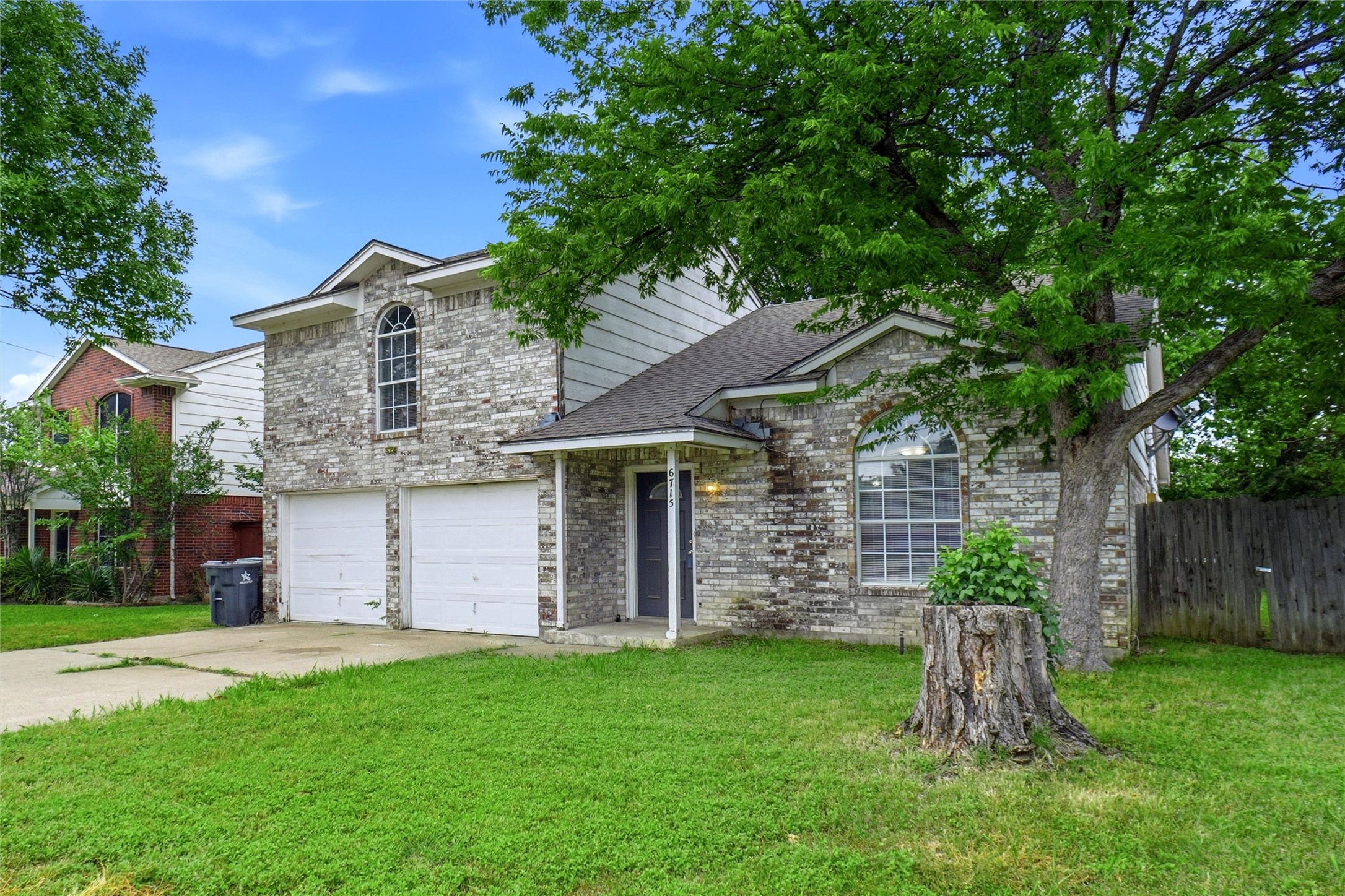 6715 Cherrytree Drive Arlington TX 76001