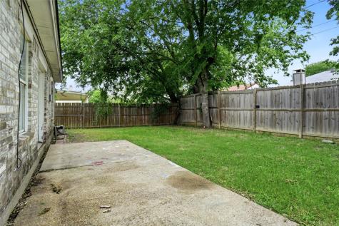 6715 Cherrytree Drive Arlington TX 76001