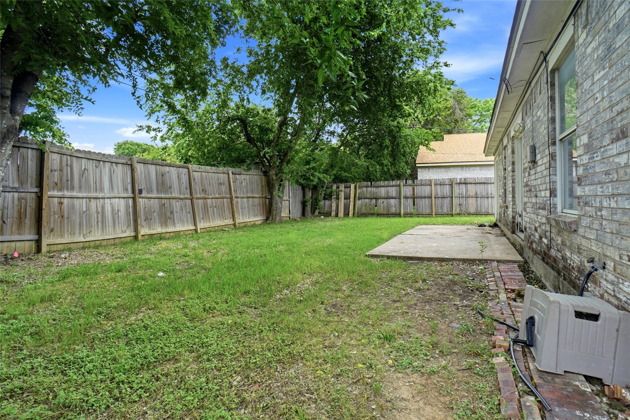 6715 Cherrytree Drive Arlington TX 76001