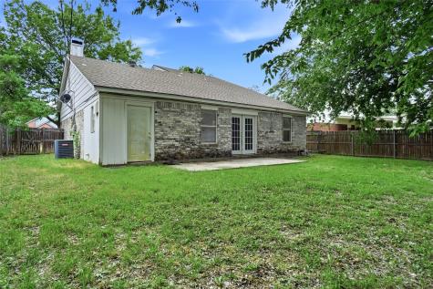 6715 Cherrytree Drive Arlington TX 76001
