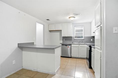 6715 Cherrytree Drive Arlington TX 76001