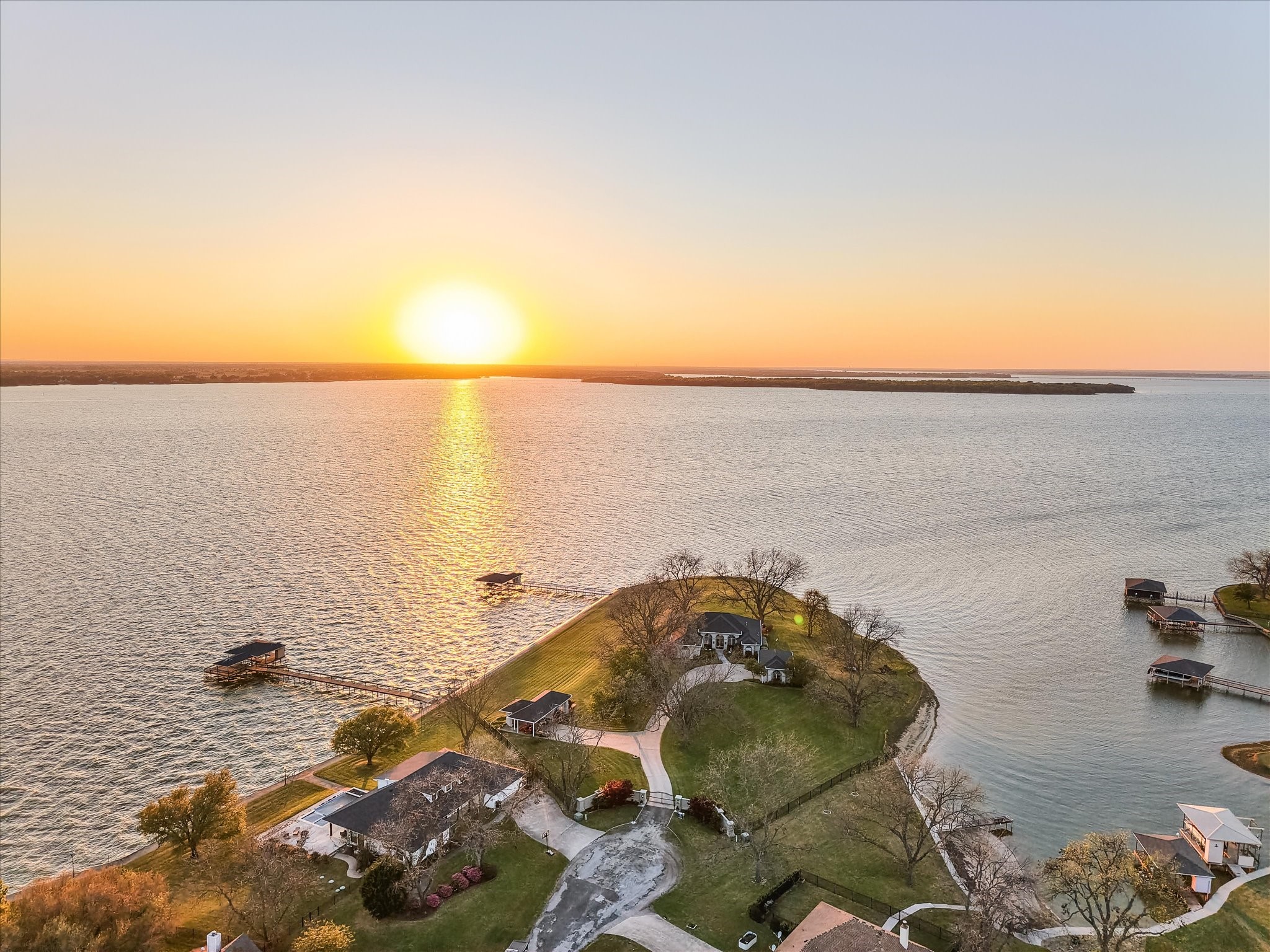 417 Pecan Point Drive Kerens TX 75144
