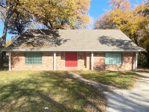 506 Towne Place Duncanville TX 75116