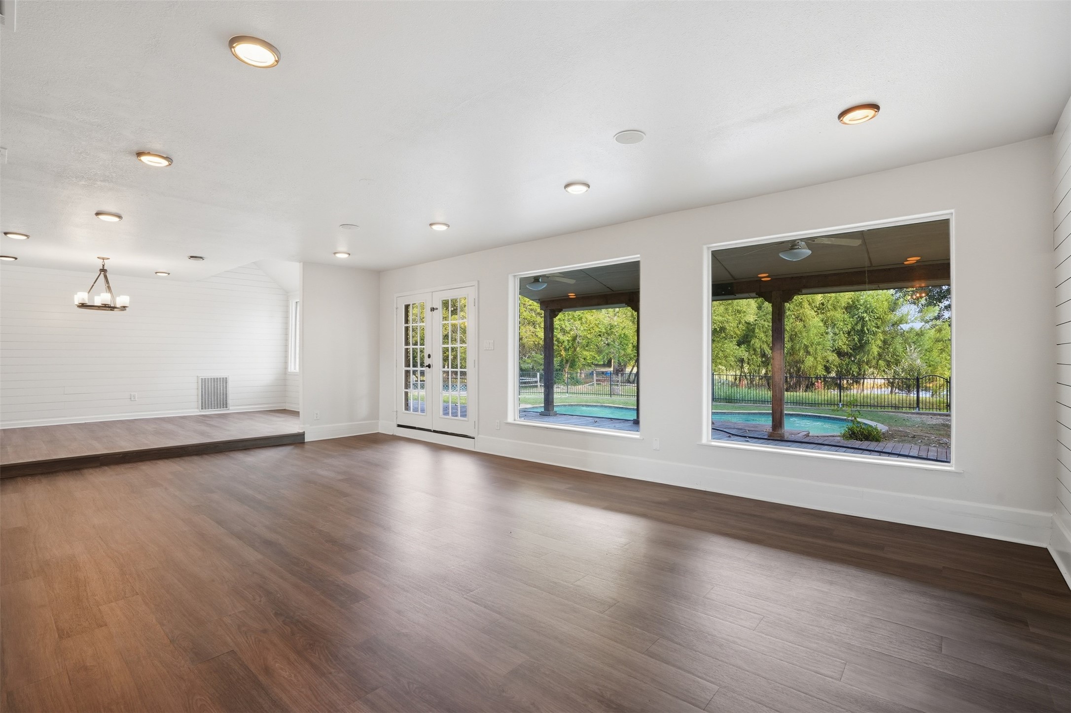 2 Meadowcreek Drive Melissa TX 75454