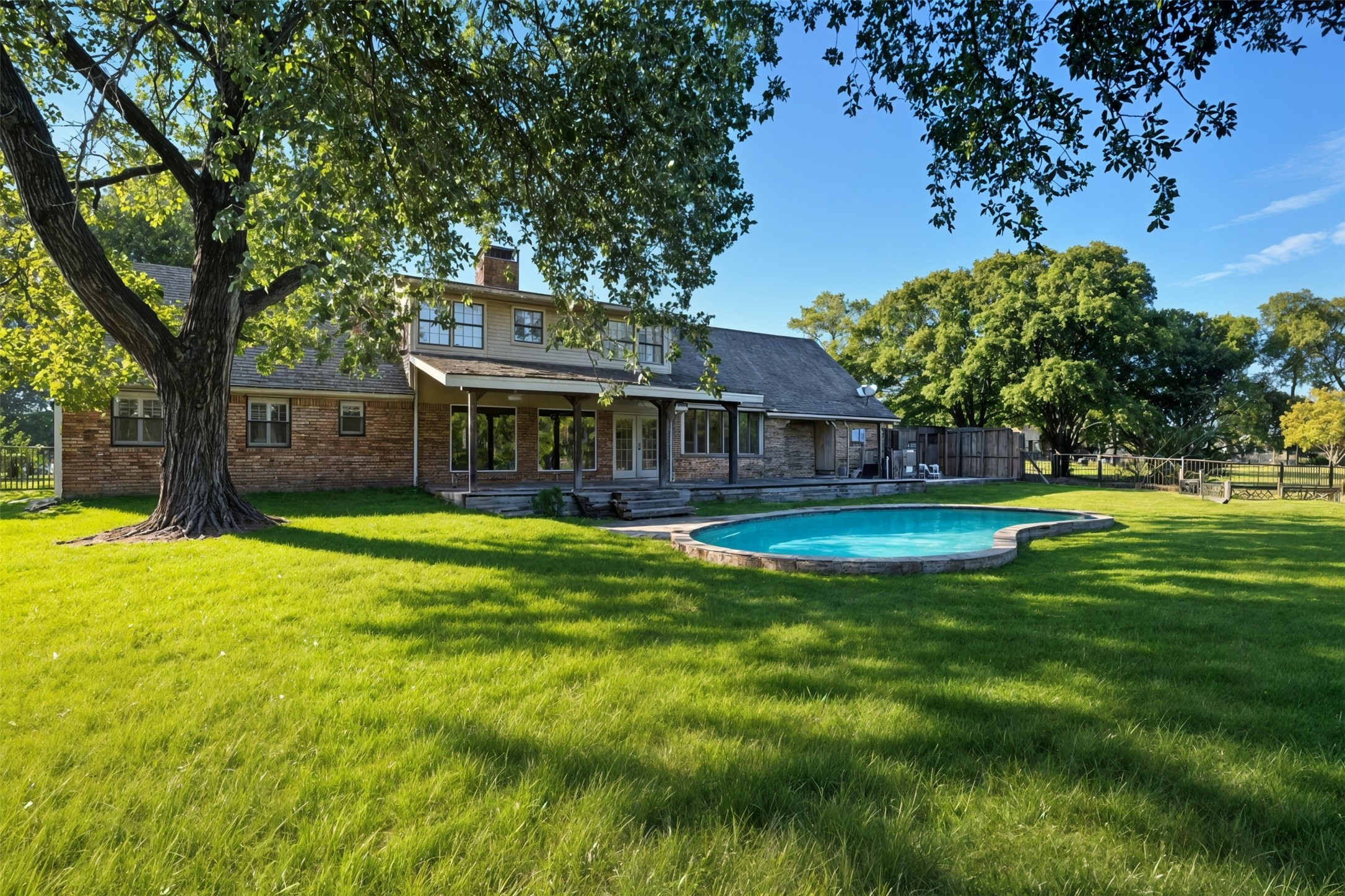 2 Meadowcreek Drive Melissa TX 75454