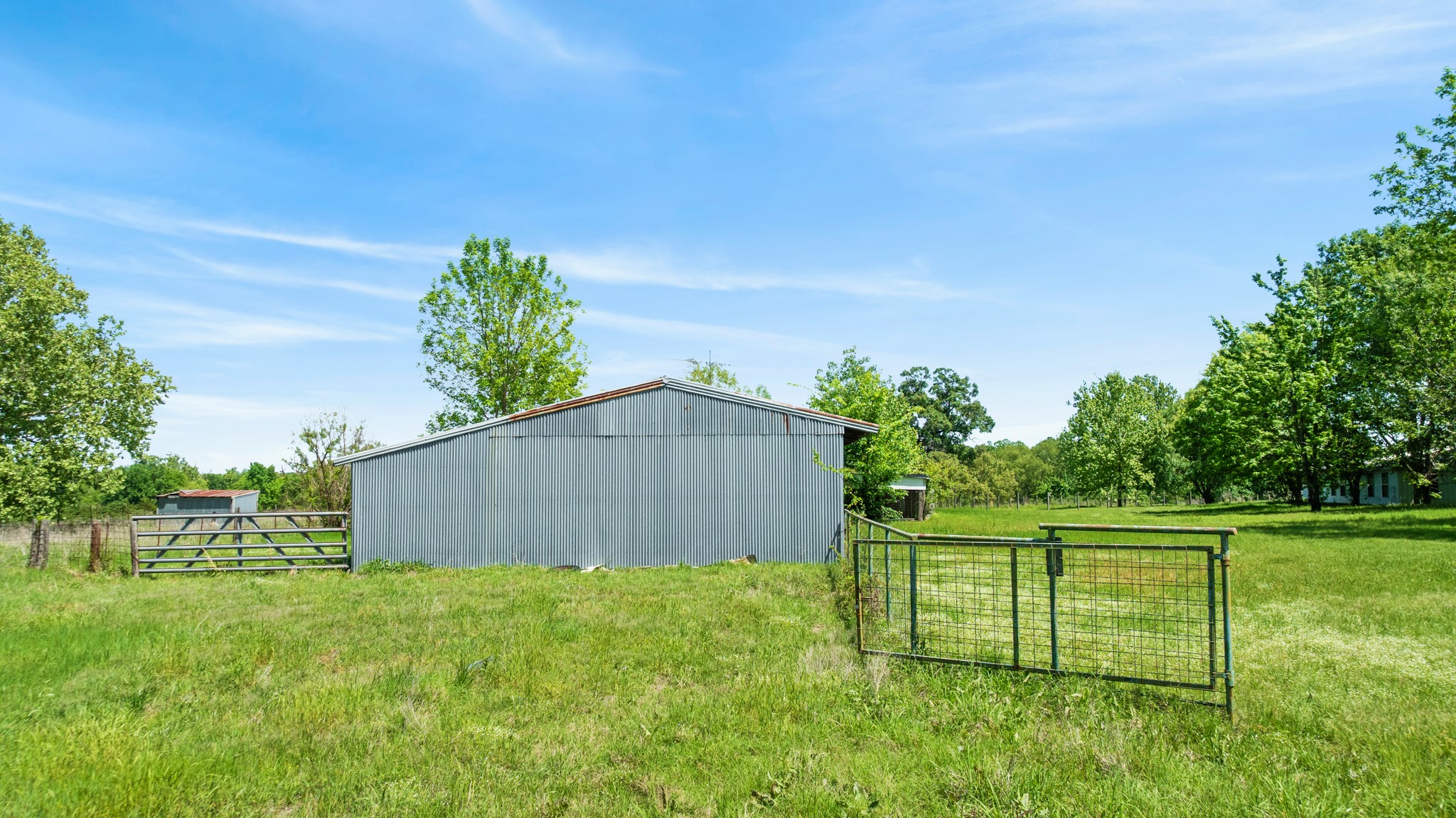 2000 County Road 2420 Honey Grove TX 75446