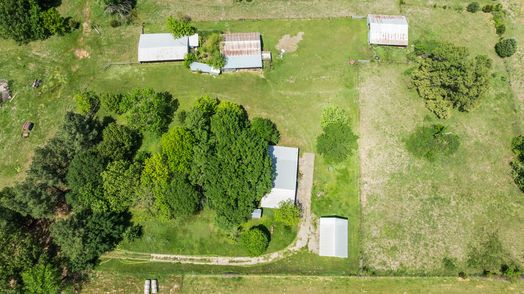 2000 County Road 2420 Honey Grove TX 75446