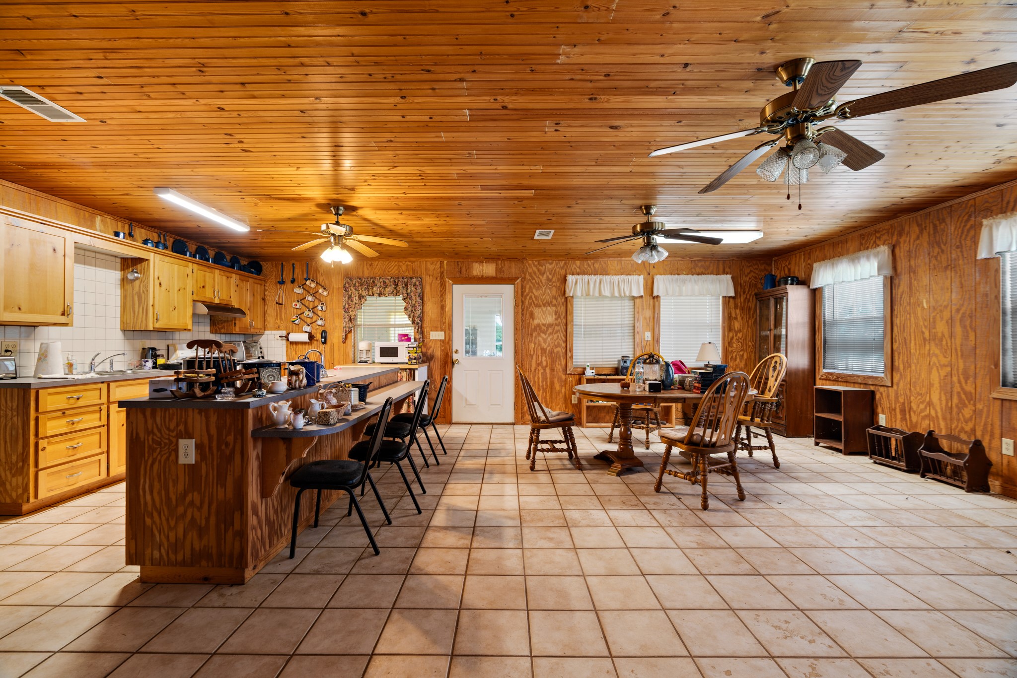 2000 County Road 2420 Honey Grove TX 75446