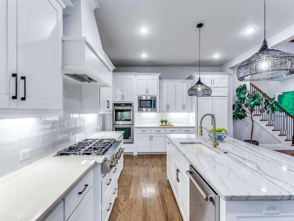 8601 Colina Terrace Benbrook TX 76126