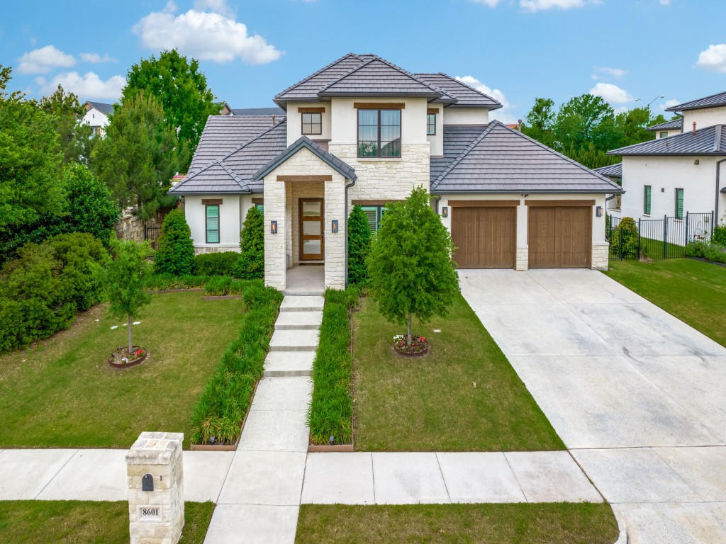 8601 Colina Terrace Benbrook TX 76126