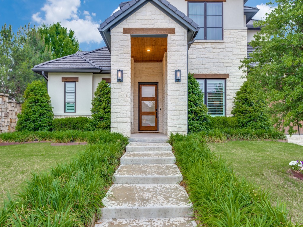 8601 Colina Terrace Benbrook TX 76126