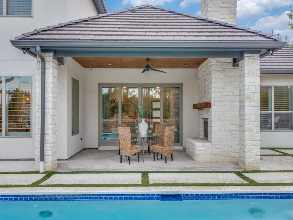 8601 Colina Terrace Benbrook TX 76126