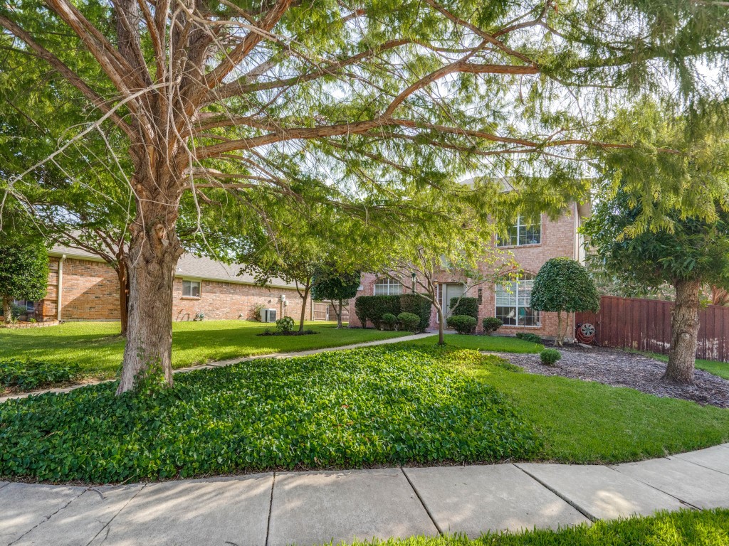 1229 Aylesbury Drive Allen TX 75002