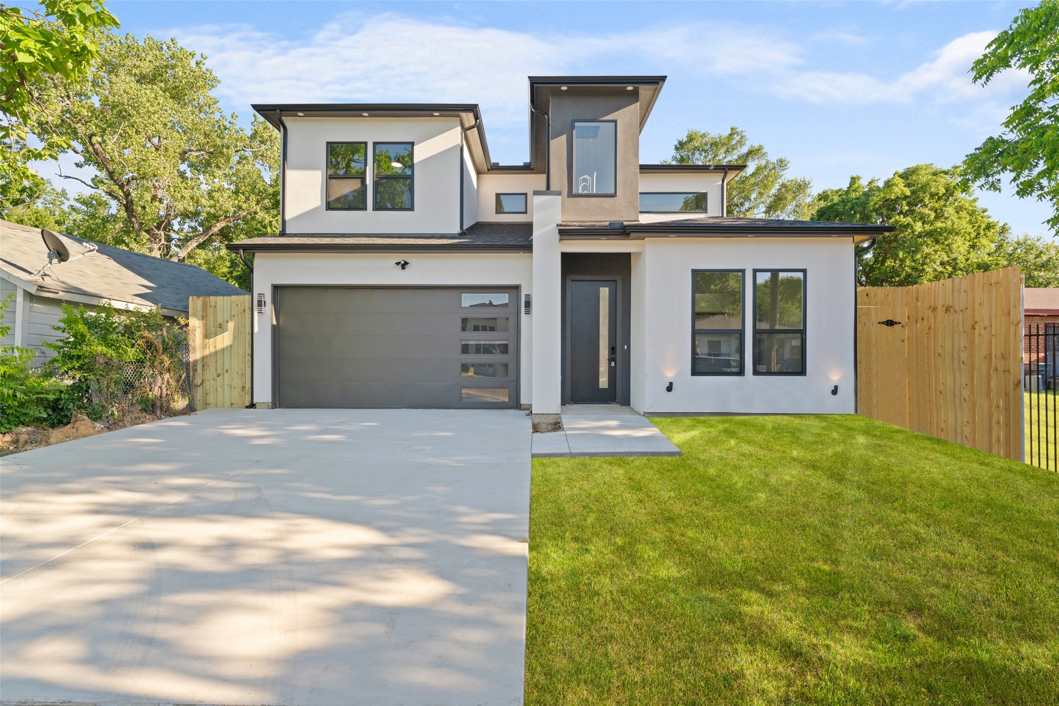 1822 Bickers Street Dallas TX 75212