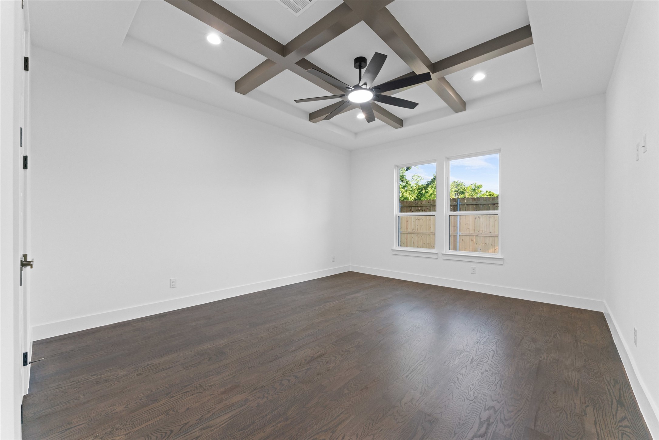 1822 Bickers Street Dallas TX 75212