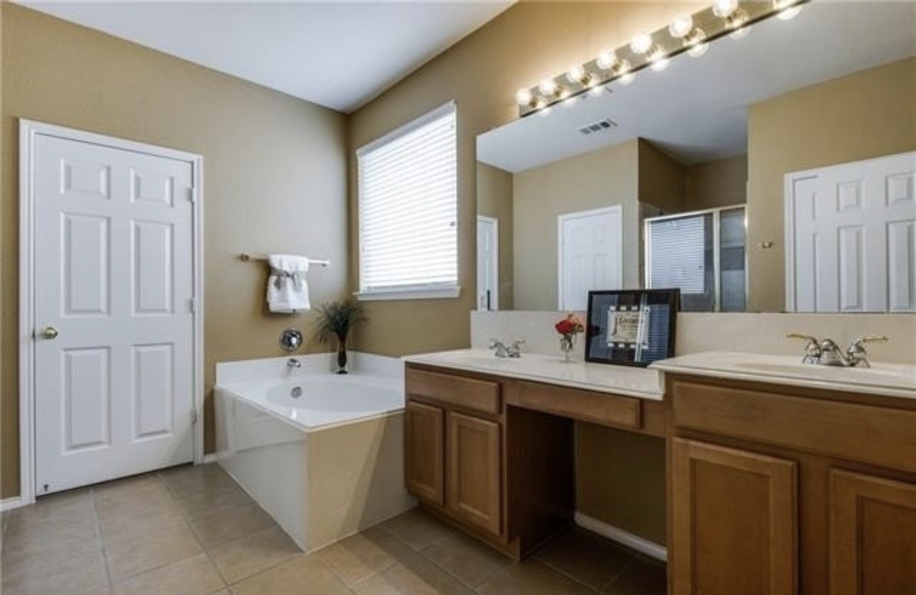5440 Buckskin Drive The Colony TX 75056