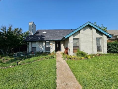 329 Lakewood Court Coppell TX 75019