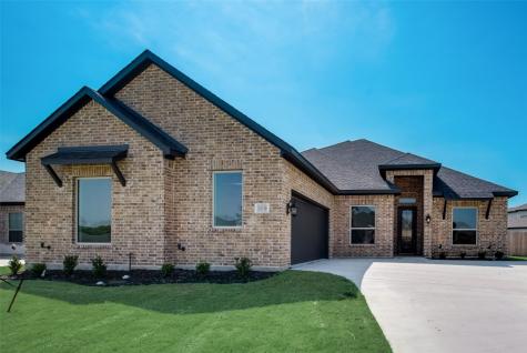 1831 Noble Court Grand Prairie TX 75052