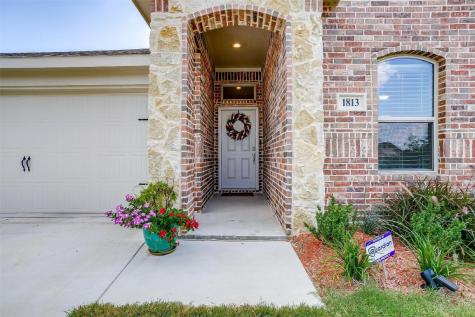 1813 Barberry Way Weatherford TX 76086