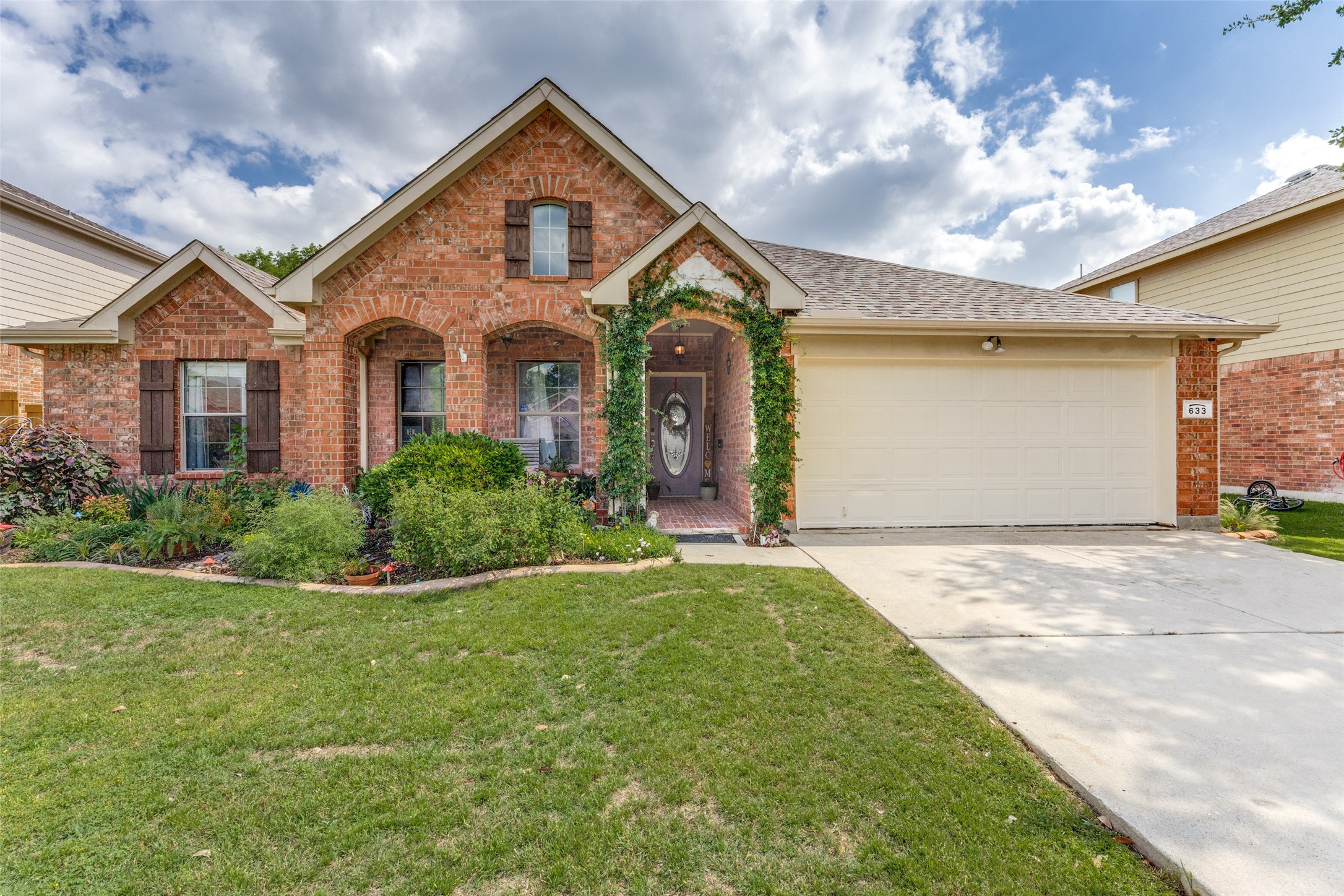 633 Bent Oak Drive Fort Worth TX 76131