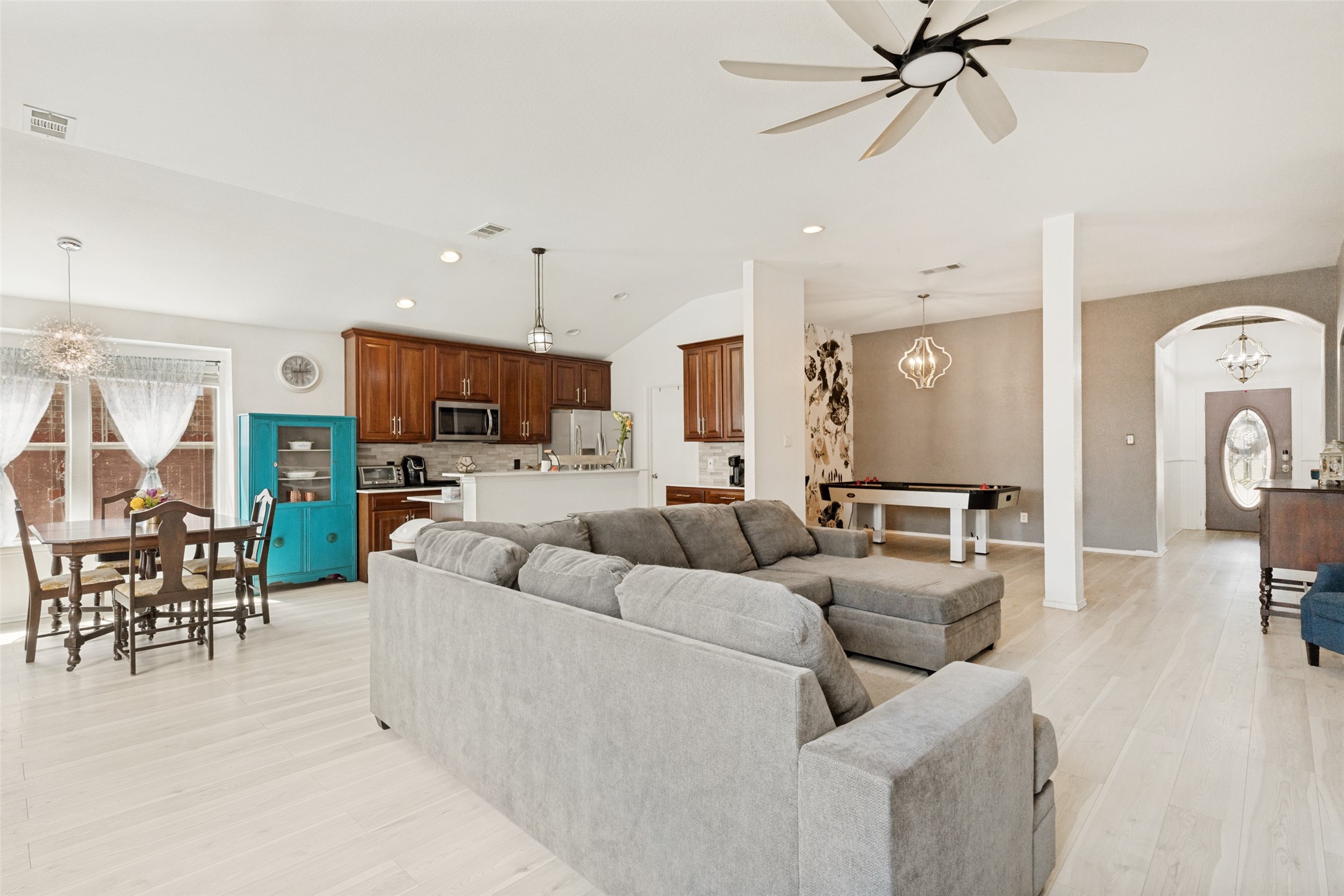 633 Bent Oak Drive Fort Worth TX 76131