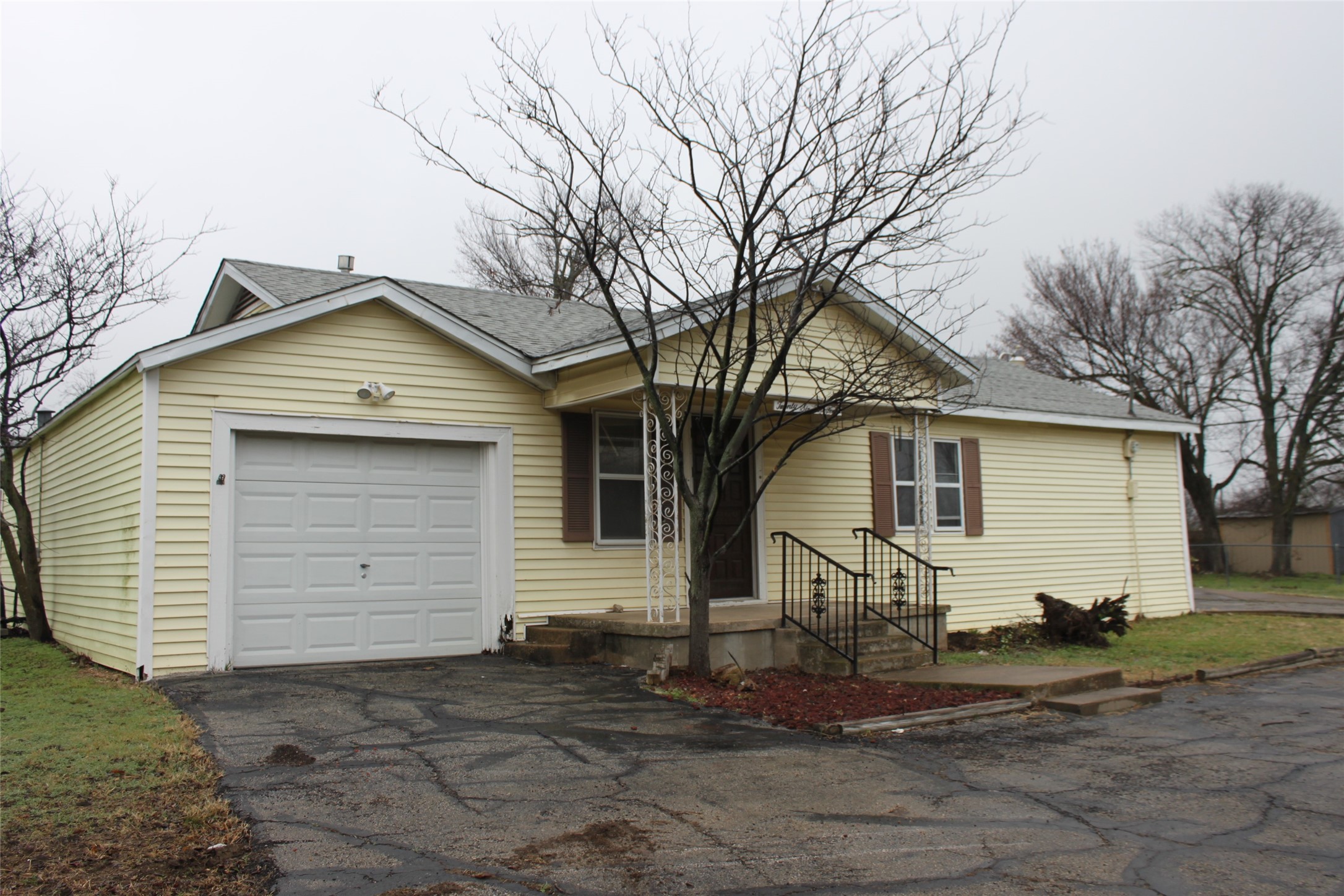 2614 Biway Street Sansom Park TX 76114