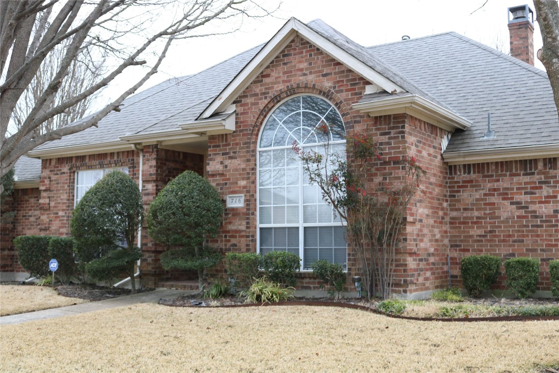 716 Teresa Drive Desoto TX 75115
