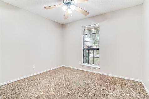 4913 Portola Drive Garland TX 75043
