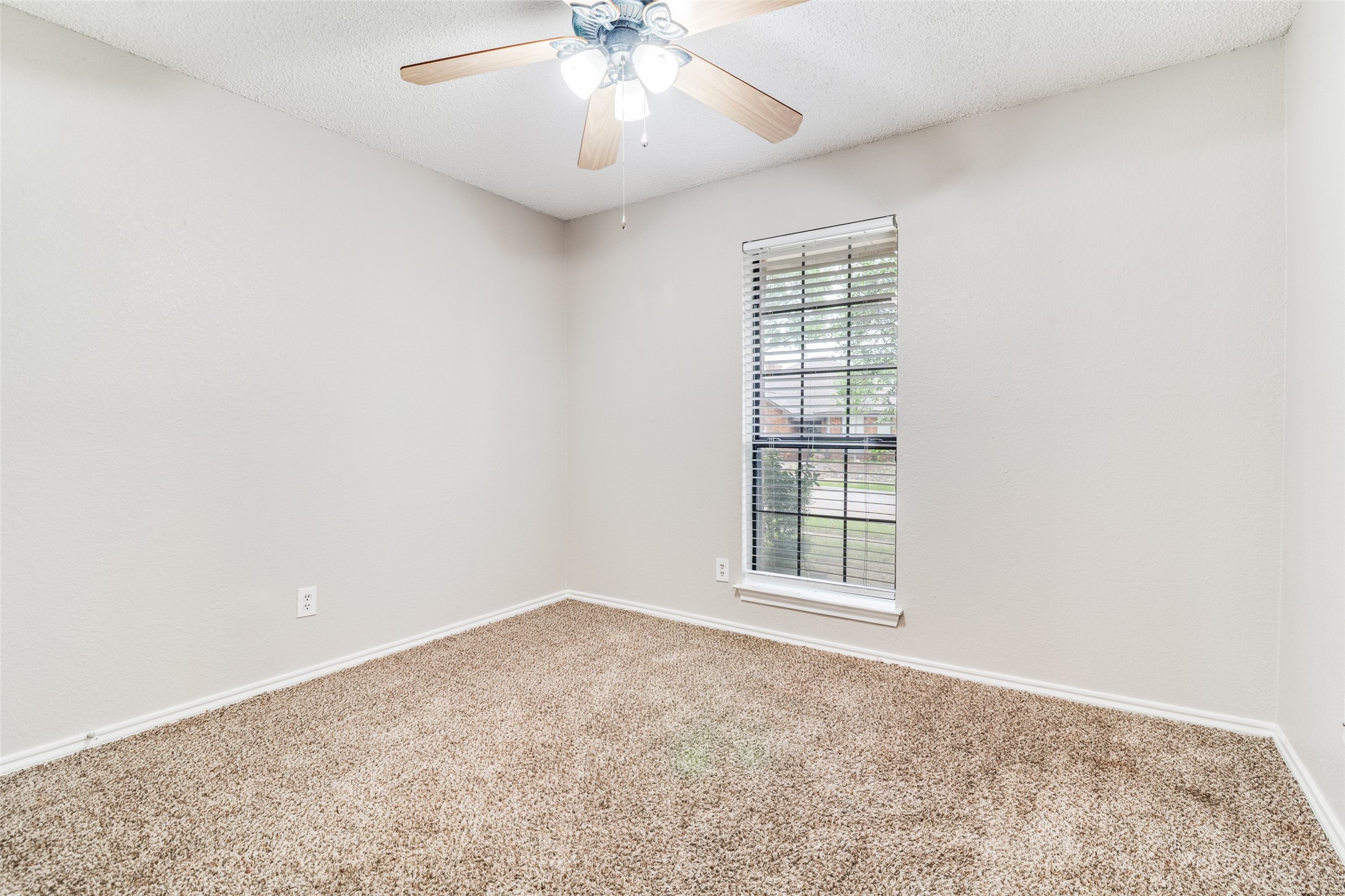 4913 Portola Drive Garland TX 75043
