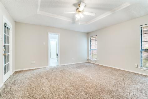 4913 Portola Drive Garland TX 75043