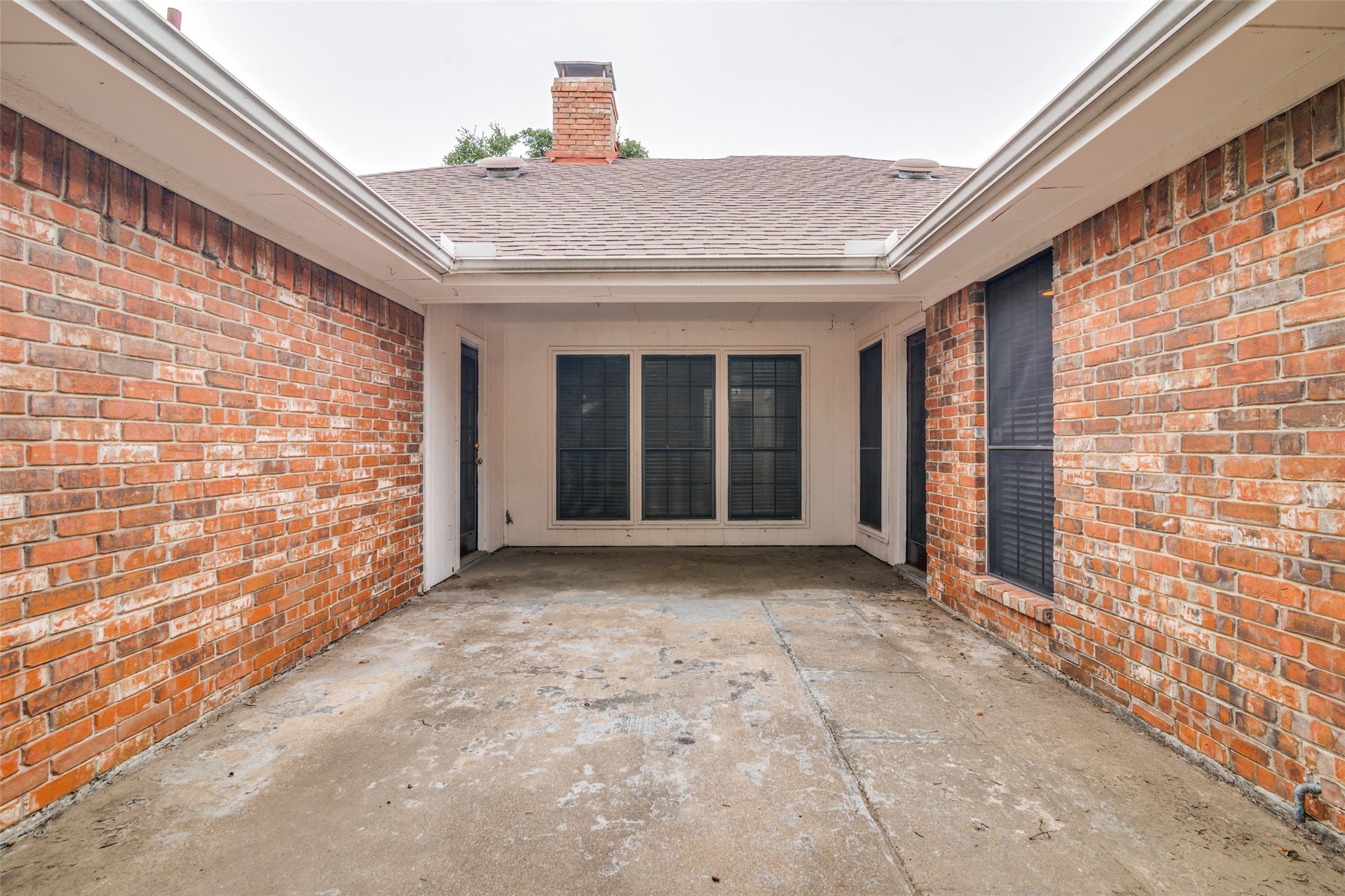 4913 Portola Drive Garland TX 75043