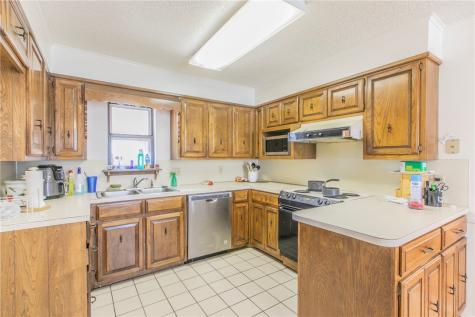 211 Chelsea Drive Hewitt TX 76643